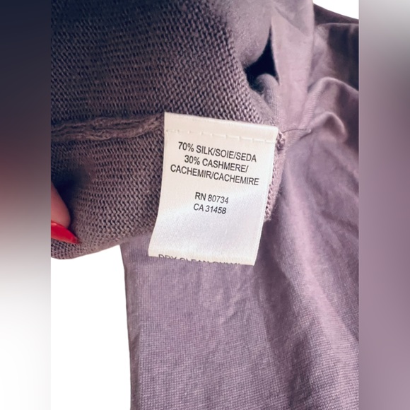 BCBG MAXAZARIA SILK & CASHMERE SWEATER DRESS. SMALL - Picture 4 of 8